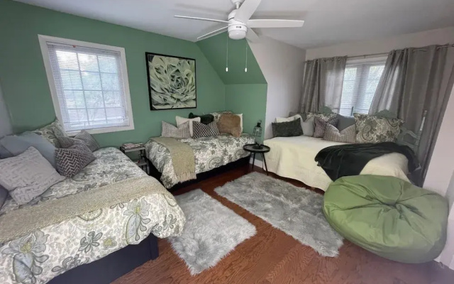 photo 4 of Casa Blanca ElTropicale Vacation Rentals