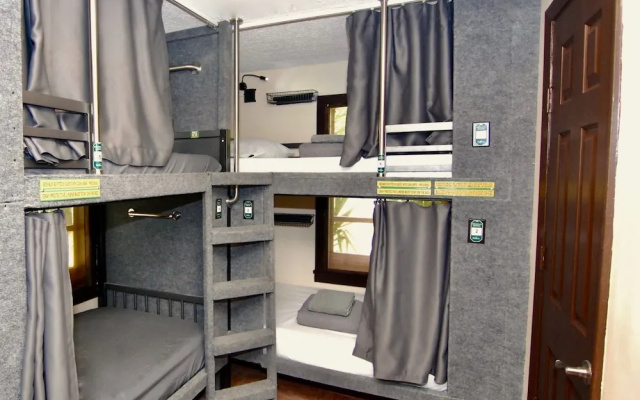 photo 3 of Casa Blanca Hostel
