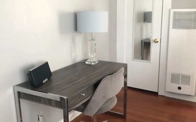 photo 5 of Casa Blanca Lux Beach House Santa Monica