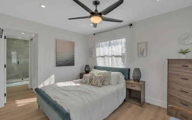 photo 5 of Casa Cervo - Stunning Home In Great Location, Walkable To Restaurants, Shopping, And The Beach! 4 Bedroom Home by Redawning