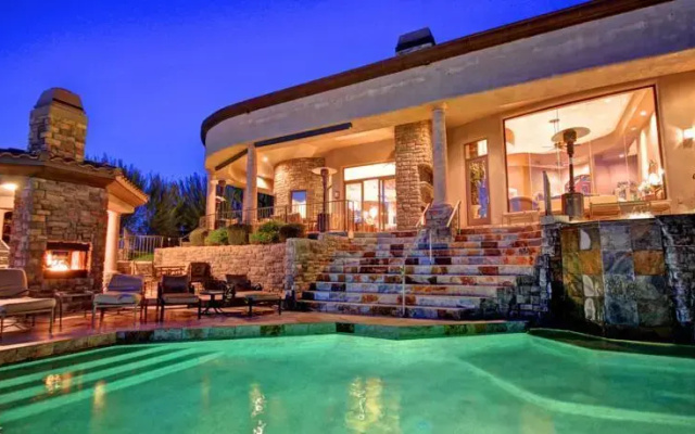 photo 4 of Casa de Four Peaks