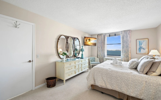 photo 4 of Casa Del Mar G-608 by Distinctive Beach Rentals