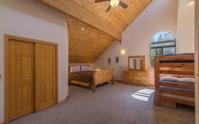 photo 4 of Casa Grande de St. Bernard - 6 Br Home