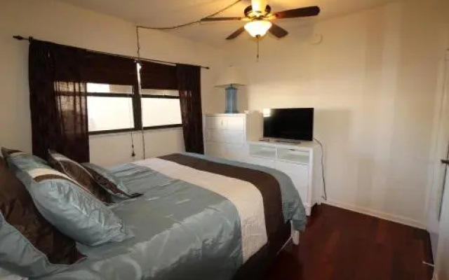 photo 5 of Casa H-103 Two-bedroom Apartment