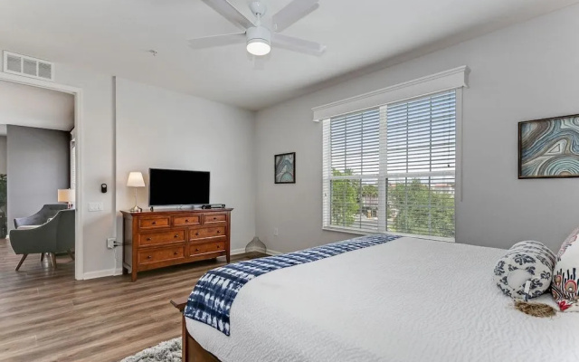 photo 4 of Casa Maria Luxurious 3 Bedroom Condo by RedAwning
