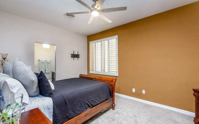 photo 4 of Casa Monument 3 Bedroom Home by RedAwning