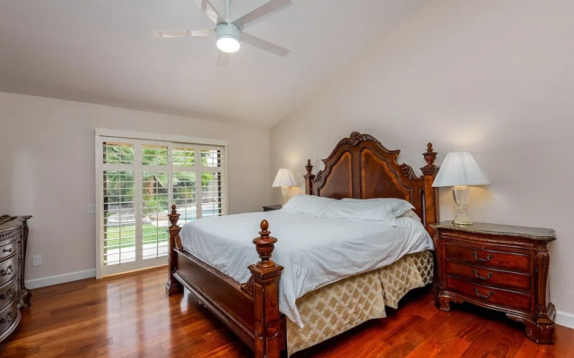 photo 4 of Casa Willow 4 Bedroom Home by RedAwning