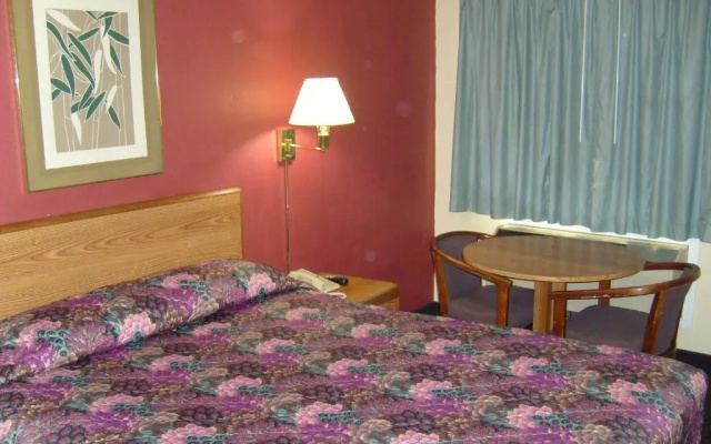 photo 3 of Cascade City Center Motel