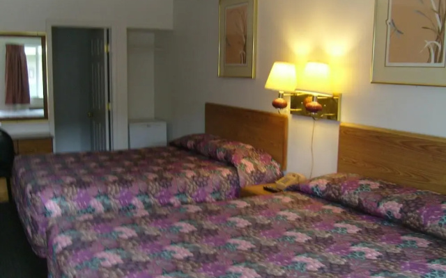 photo 5 of Cascade City Center Motel