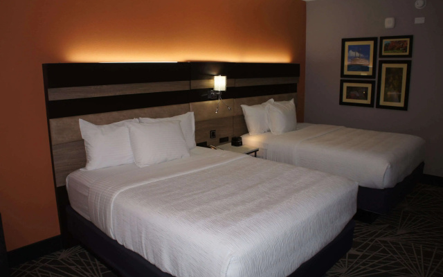 photo 5 of La Quinta Inn & Suites by Wyndham Branson