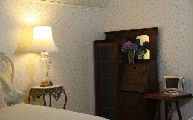 photo 2 of Case Ranch Inn
