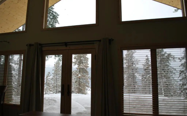 photo 4 of Cashmere Mountain Bed & Breakfast