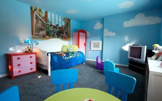 photo 2 of Castle House 2
