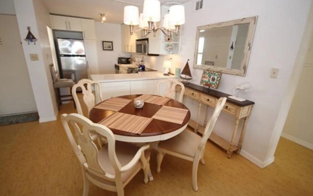 photo 3 of Castle Reef 413 Apartment 2