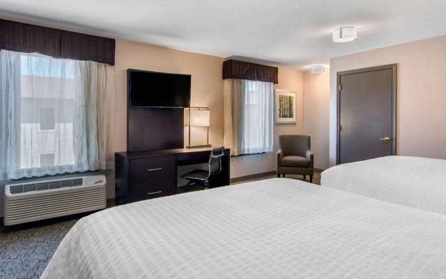 photo 3 of Clarion Inn & Suites Atlanta Downtown