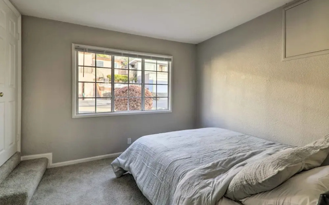 photo 2 of Castro Valley Home w/ Bay Area Views!