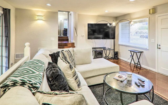 photo 3 of Castro Valley Home w/ Bay Area Views!