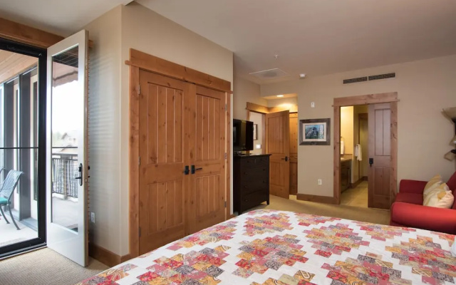 photo 4 of Catamount Condo #306 2 Bedrooms 2.5 Bathrooms Condo
