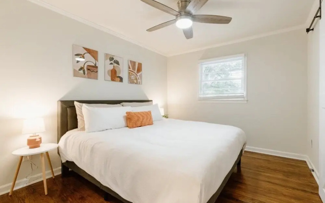 photo 3 of 140 Catlin Circle