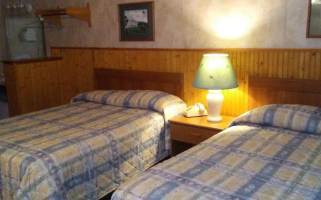 photo 2 of Catskill Motor Court Motel