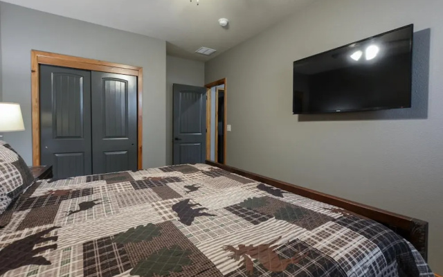 photo 3 of Cedar Crest Lodge