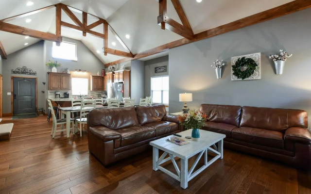 photo 4 of Cedar Crest Lodge
