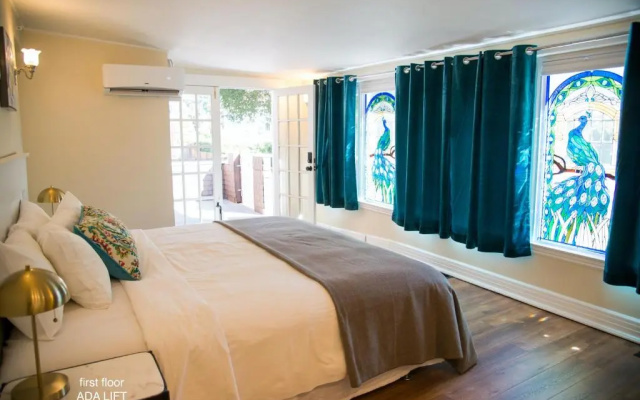 photo 4 of Cedar Gables Inn
