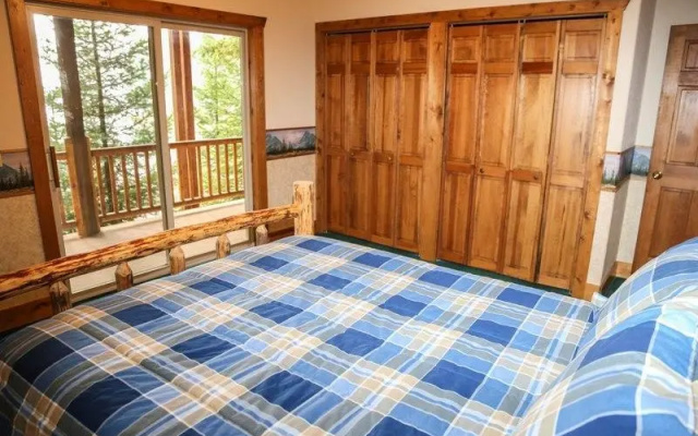 photo 3 of Cedar Glen