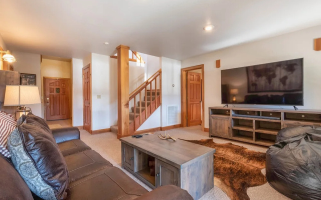 photo 4 of Cedar Point Home 3 Bedrooms 3.5 Bathrooms Home