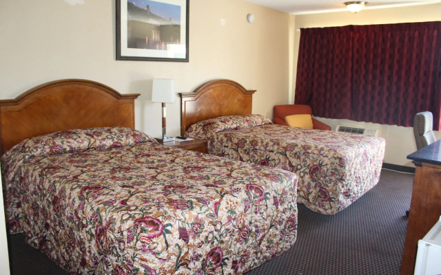 photo 5 of Cedars Inn Lewiston
