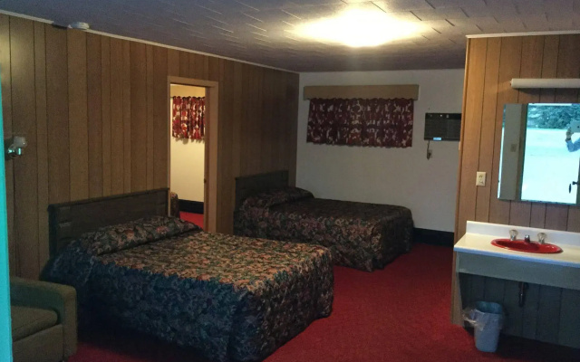 photo 5 of Cedars Motel