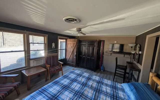 photo 3 of Cedarvale Cabins at Turner Falls
