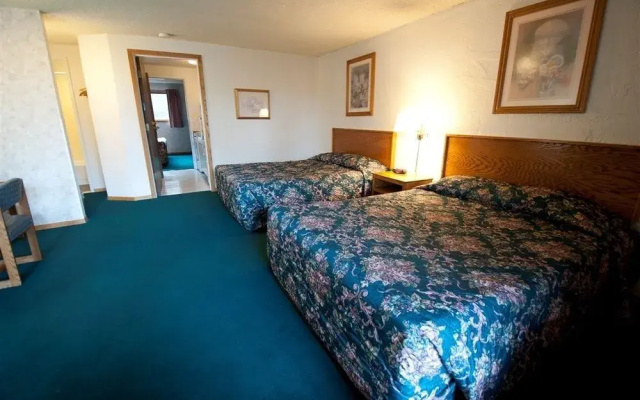 photo 4 of Cedarwood Inn of Ashland