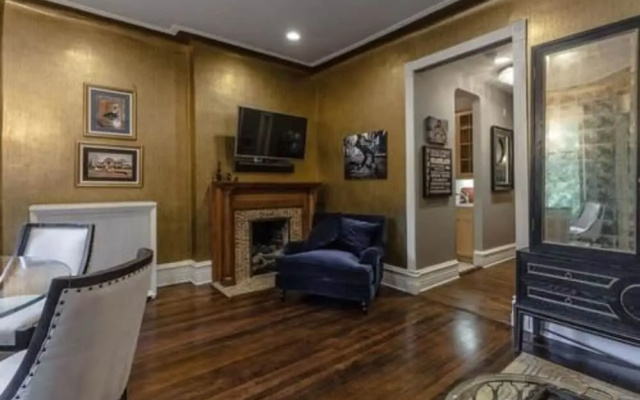 photo 4 of Celeste Celebrity Suites