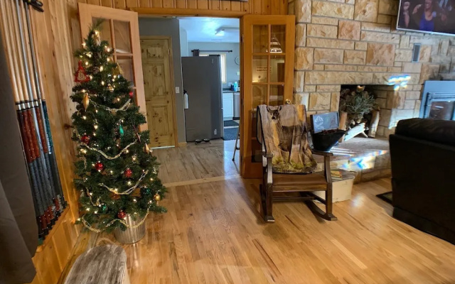photo 5 of Centennial Cabin w/ Hot Tub, Sauna & Pool Table!