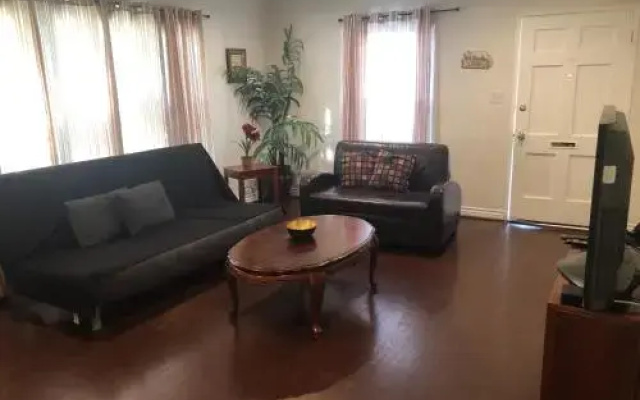 photo 4 of Center of the Valley one Bedroom