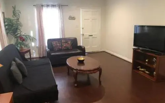 photo 5 of Center of the Valley one Bedroom