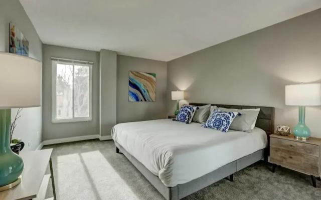 photo 4 of Central Denver Corportate Rentals