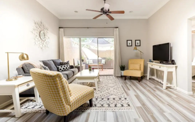 photo 3 of Central Phoenix Townhome