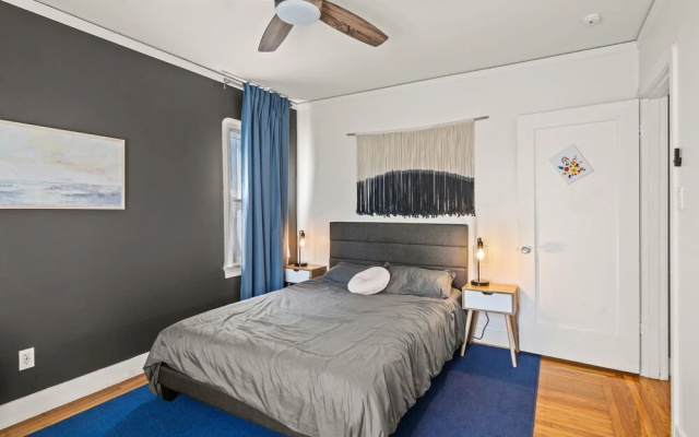 photo 4 of Centrally Located Bright 2 Bedroom 2 Duplex by Redawning