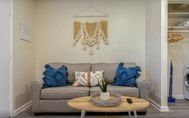 photo 3 of Centrally Located Studio Near Downtown