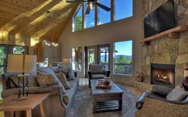 photo 3 of Chalet Blue Ridge in Blue Ridge