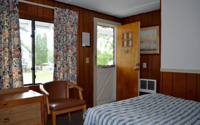 photo 3 of Chamber Lane Motel