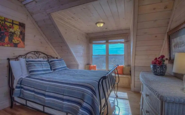 photo 4 of Champagne Chalet by Escape to Blue Ridge