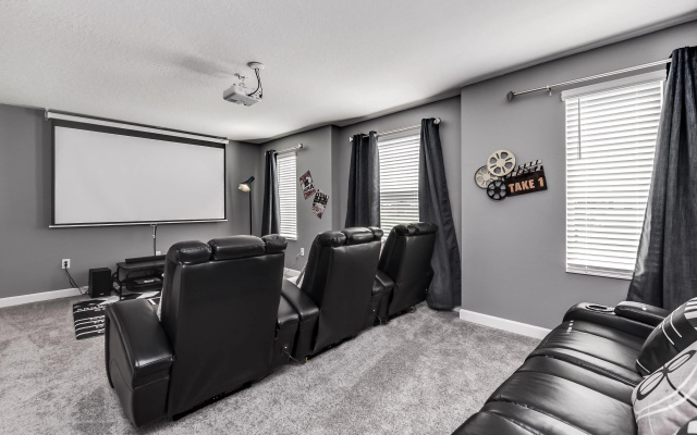 photo 4 of Champions Gate Resort 8 bedrooms 8805 cruden, Davenport , US