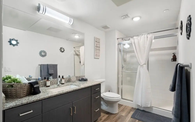 photo 5 of Chandler Gem - 2 Bdrm Apt Nr DT Chan-Gil
