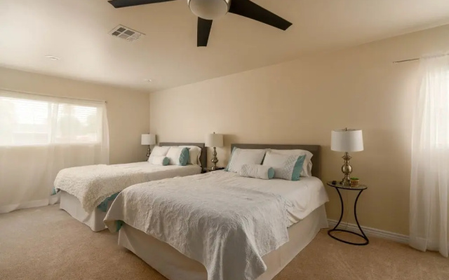 photo 2 of Chaparral House-Sleeps 14-Large Jacuzzi