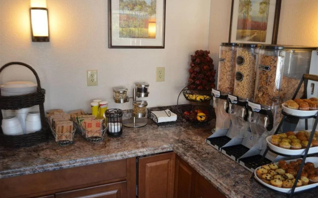 photo 3 of Chapel Hill University Inn