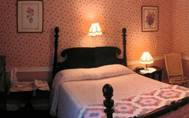 photo 2 of The Chapman Inn