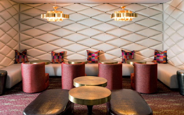 photo 2 of Charlesmark Hotel